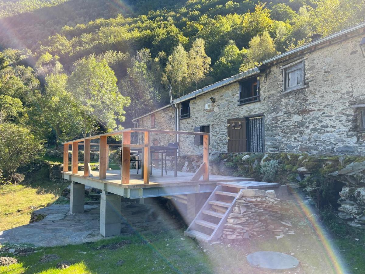 Grange Renovee, Pyrenees Ariegeoises, Gite Haute Ariege Auzat المظهر الخارجي الصورة