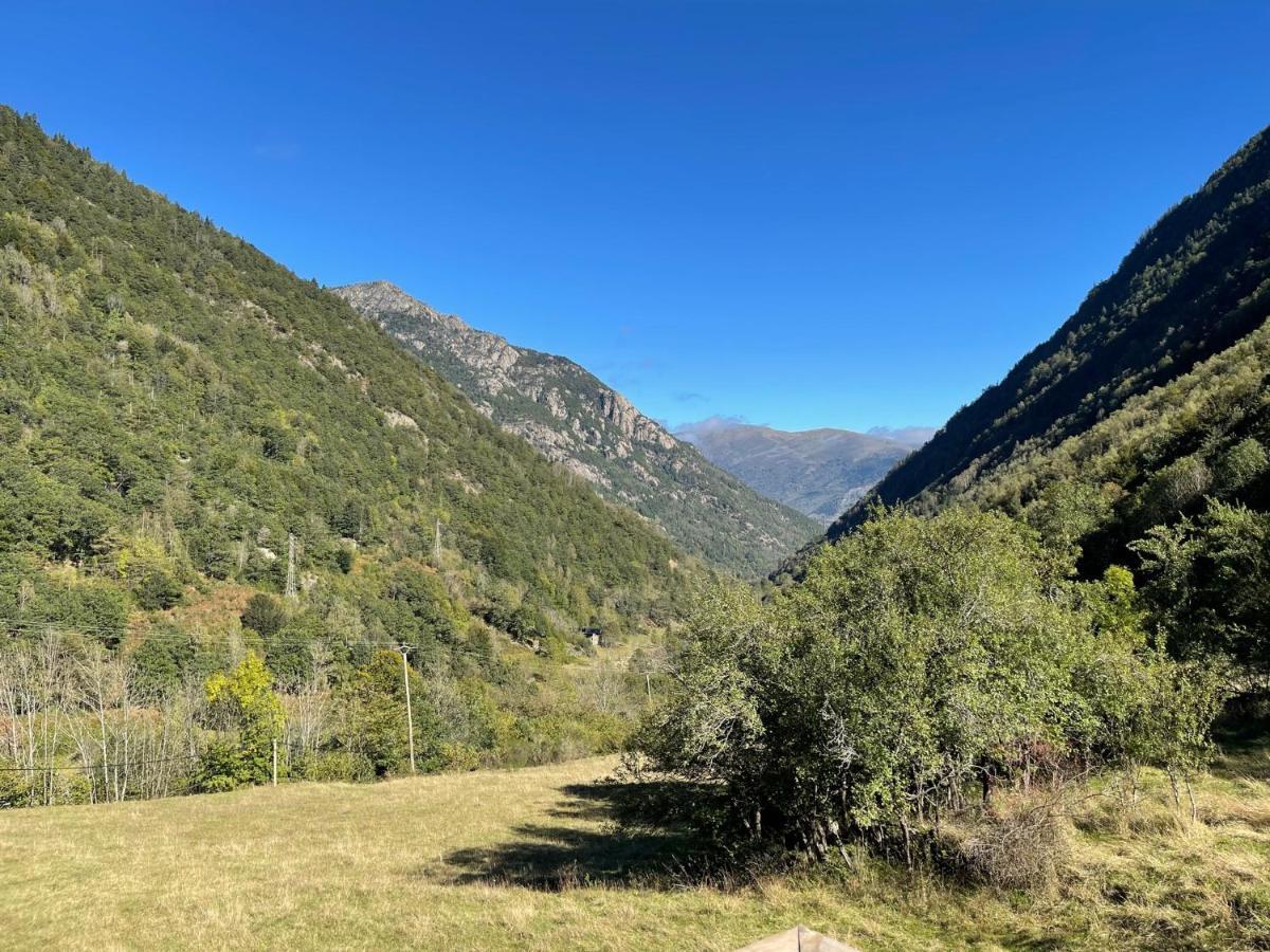 Grange Renovee, Pyrenees Ariegeoises, Gite Haute Ariege Auzat المظهر الخارجي الصورة